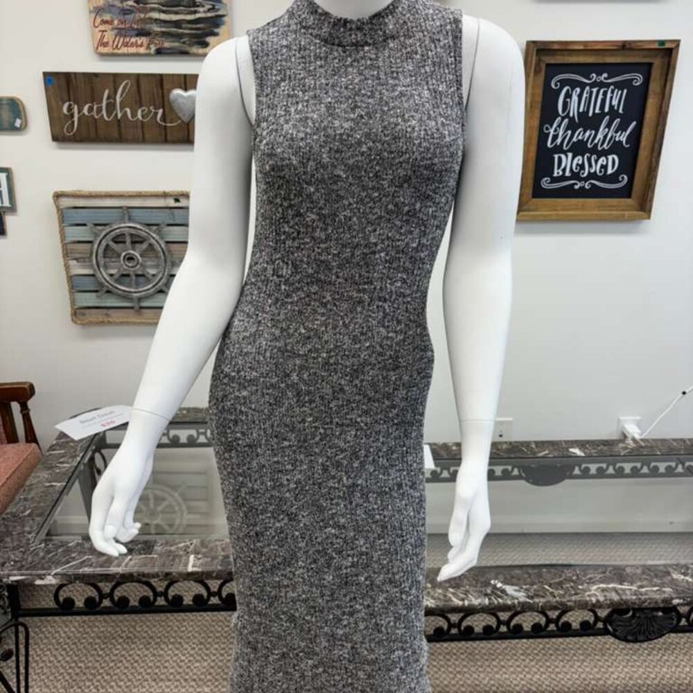 Gray Ribbed Knit Sleeveless Midi Dress – Stretchy Bodycon Fit